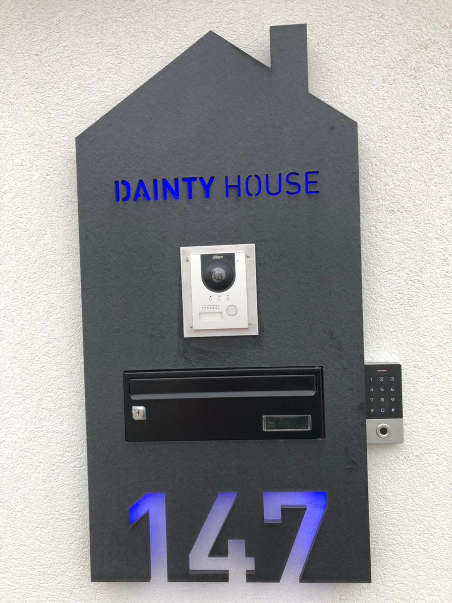 Вілла Dainty House Овар Екстер'єр фото